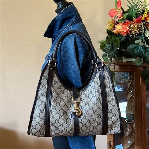 poshmark gucci